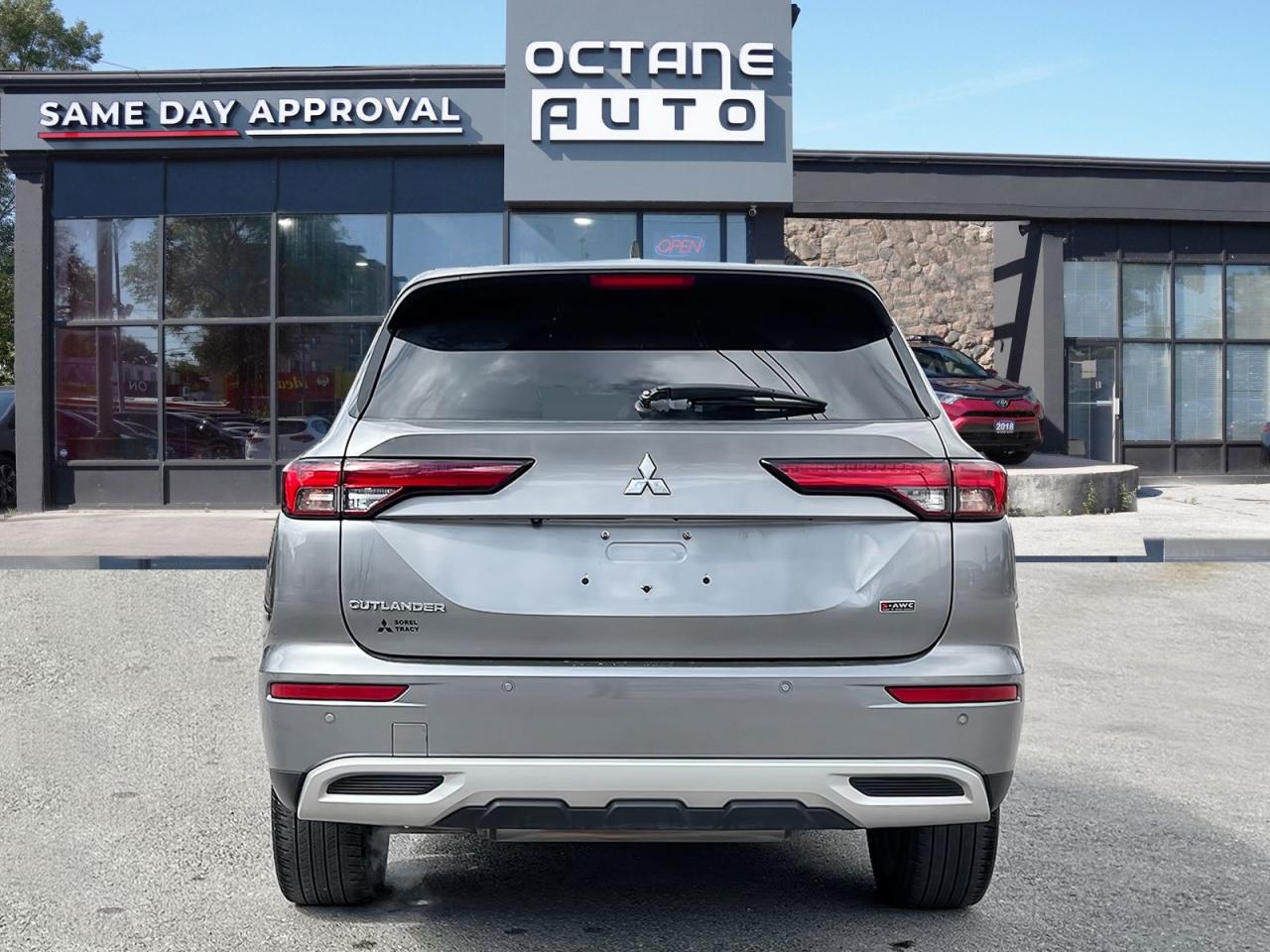 2022 Mitsubishi Outlander SE 4WD - Photo #5