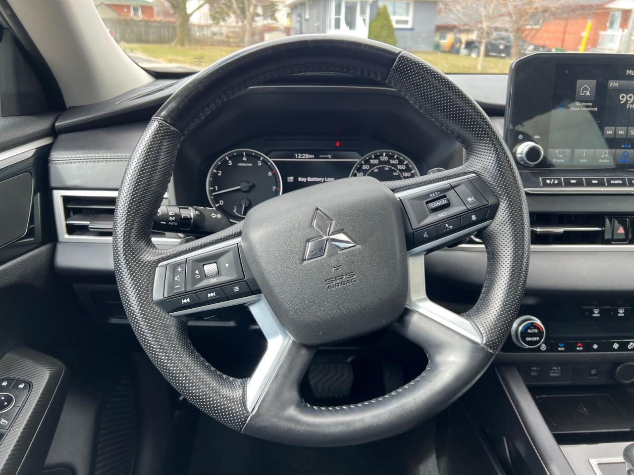 2022 Mitsubishi Outlander SE 4WD - Photo #17