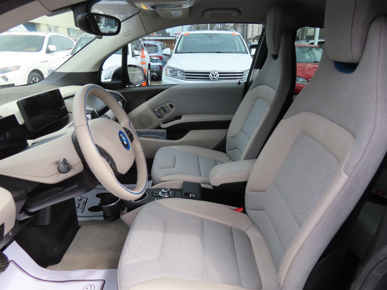 2015 BMW i3 HB - ELECTRIC - NO ACCIDENTS - NAVIGATION ! Photo