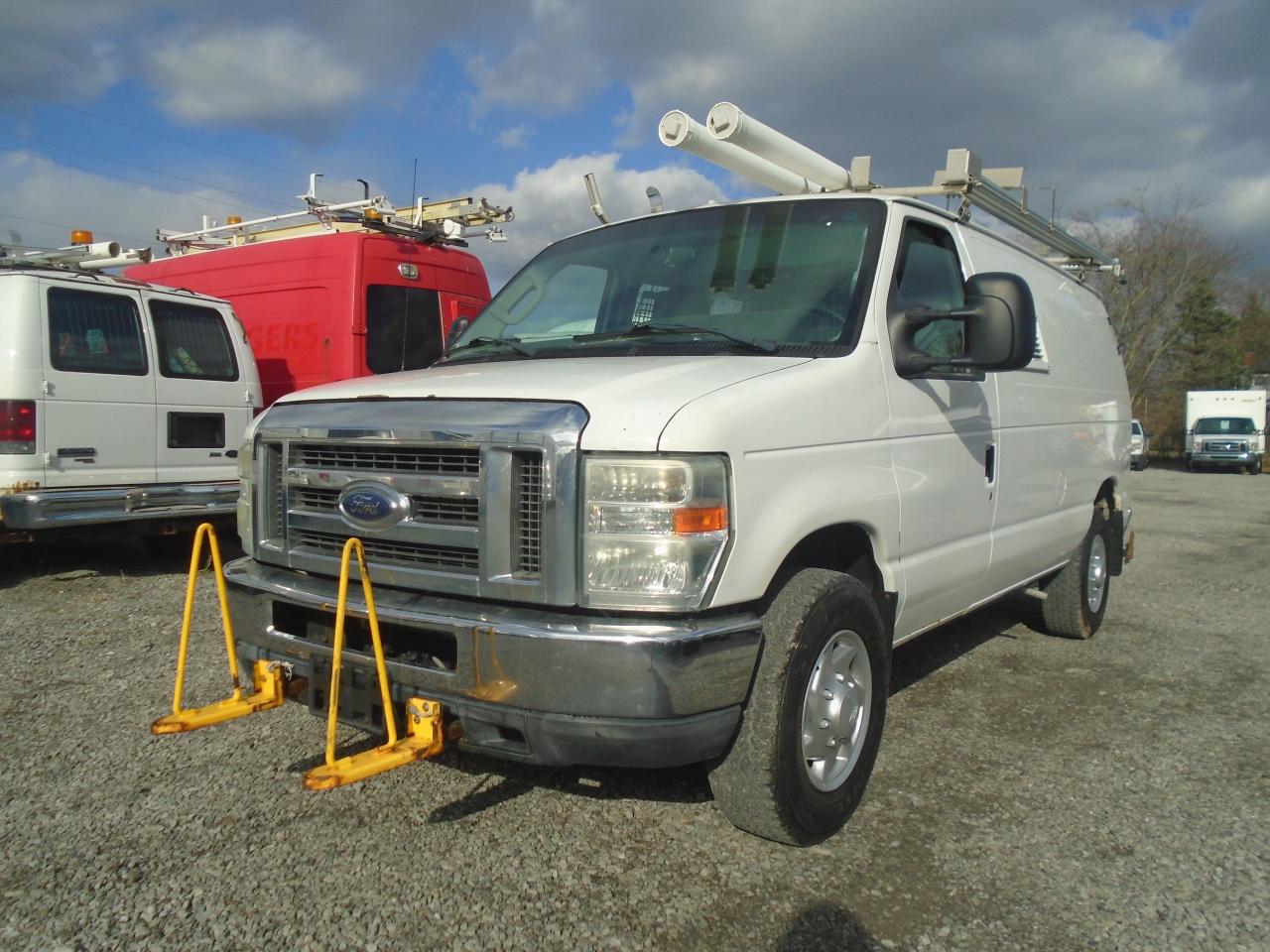 Used 2011 Ford Econoline E-350 Super Duty Commercial for sale in Fenwick, ON