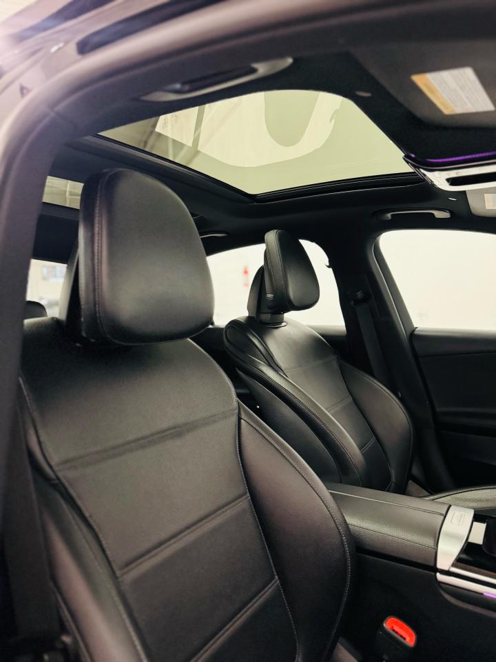 2022 Mercedes-Benz C300 C300 4MATIC Sedan - Photo #24