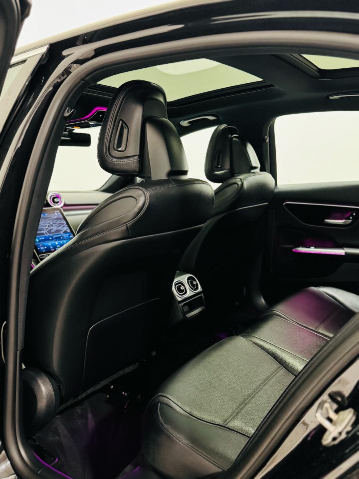2022 Mercedes-Benz C300 C300 4MATIC Sedan - Photo #20