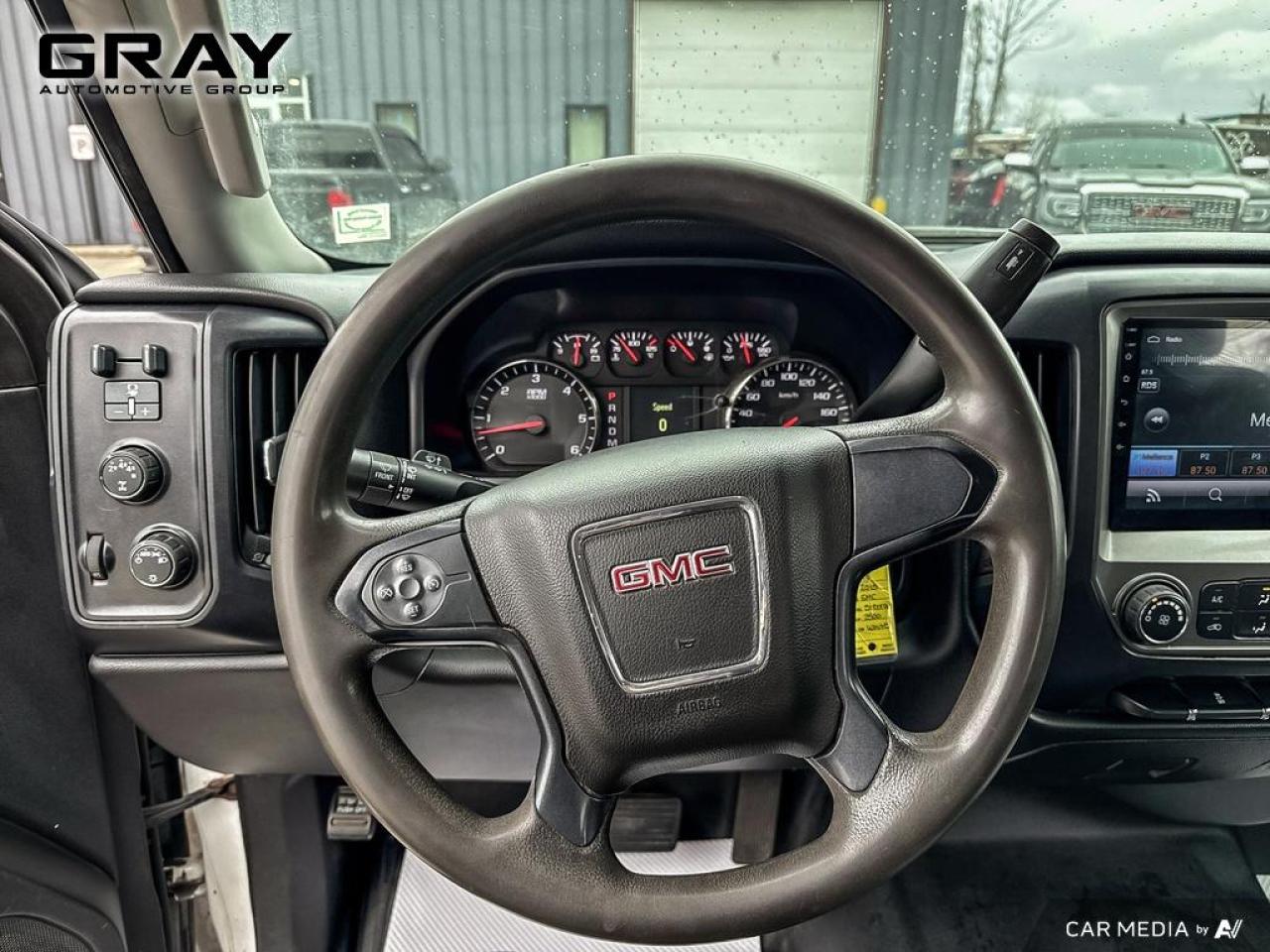 2015 GMC Sierra 2500 CREW/4WD - Photo #11