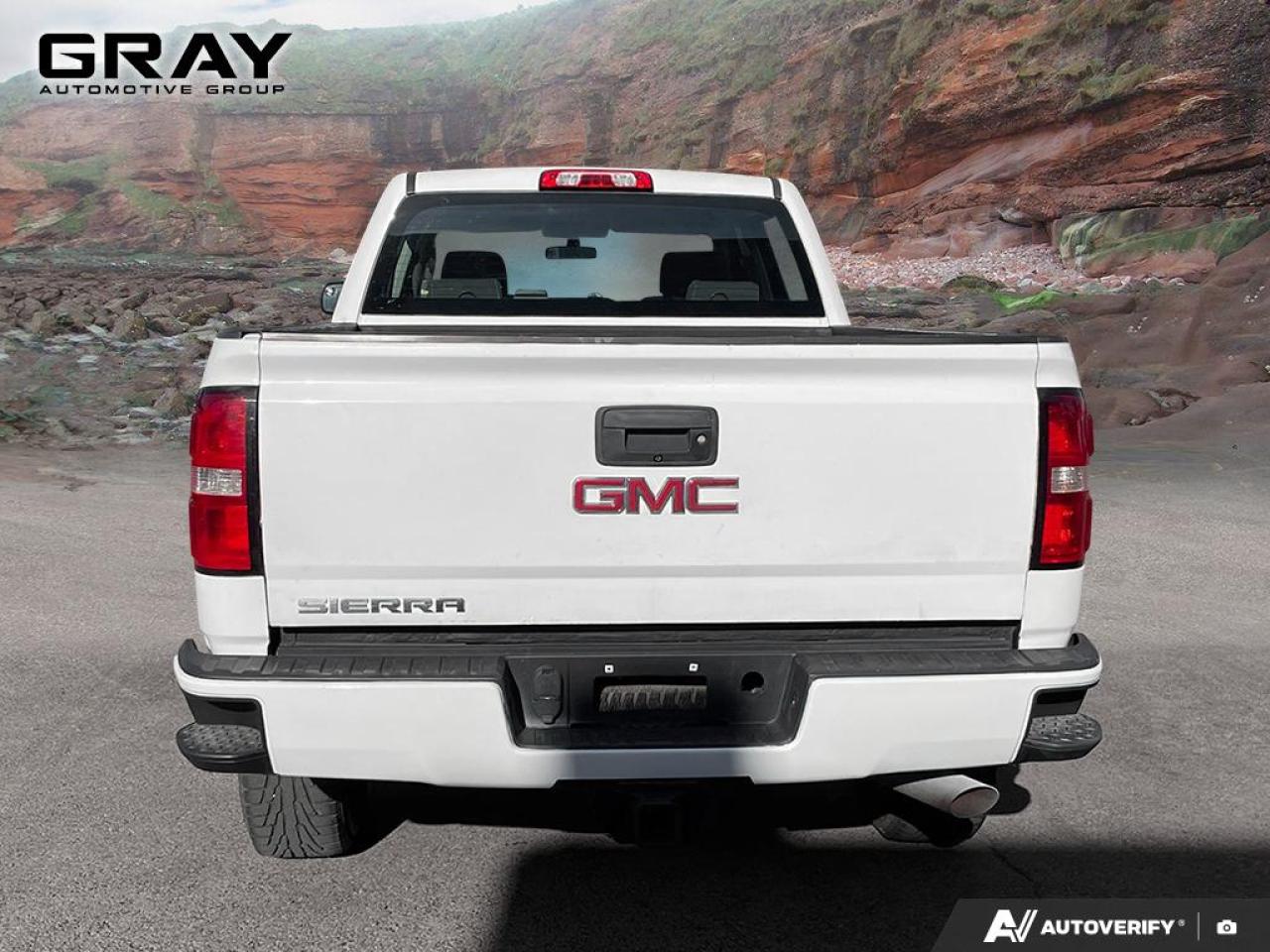 2015 GMC Sierra 2500 SLE/4x4/Crew/CERTIFIED Photo3