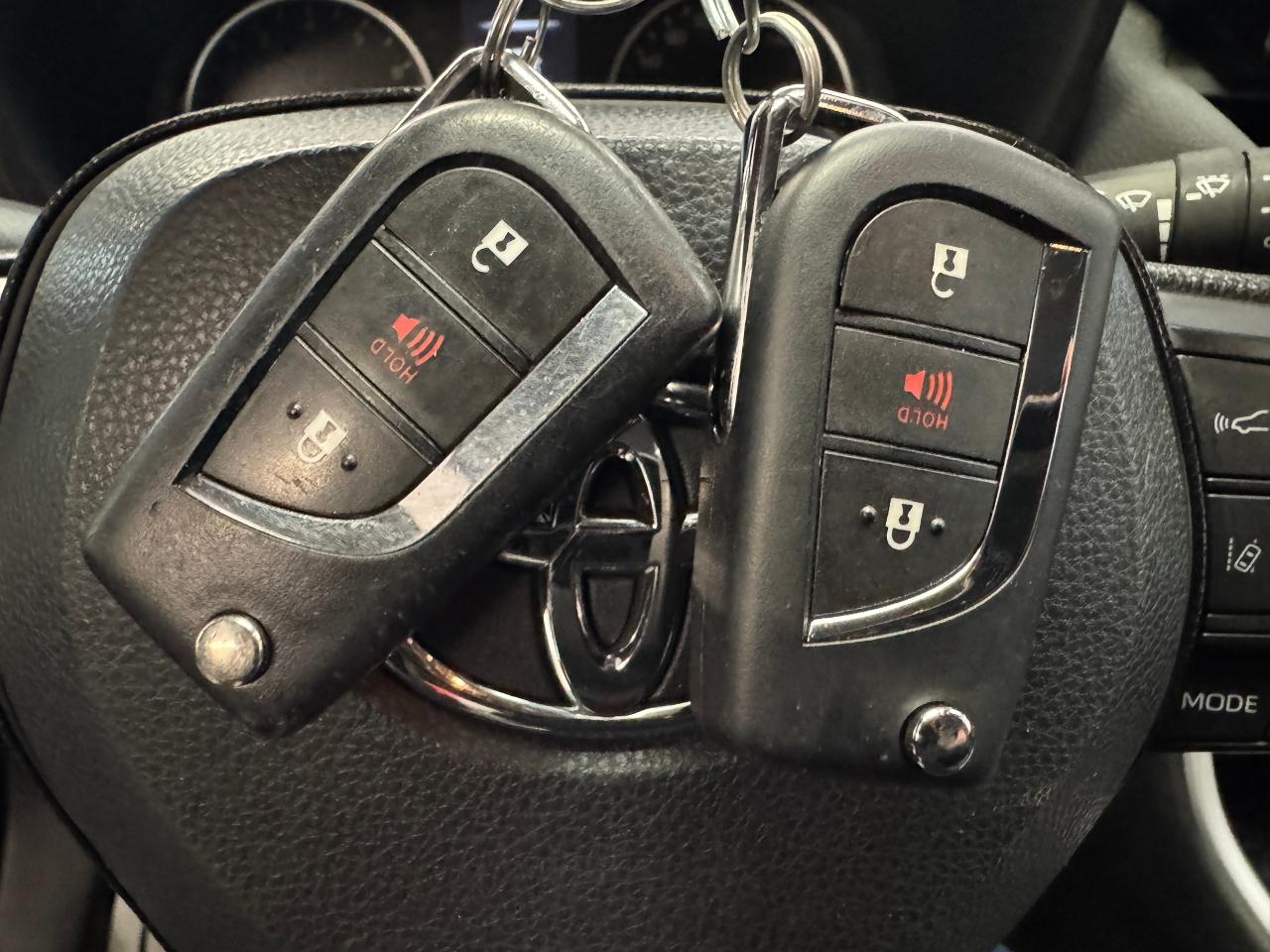 2021 Toyota RAV4 LE+Adaptive Cruise+LaneKeep+ApplePlay+CLEAN CARFAX - Photo #16