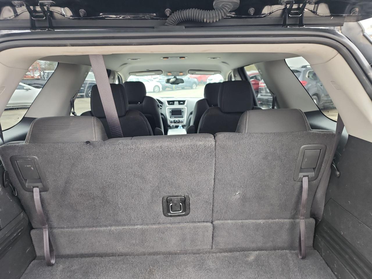 2015 GMC Acadia SLE - Photo #11