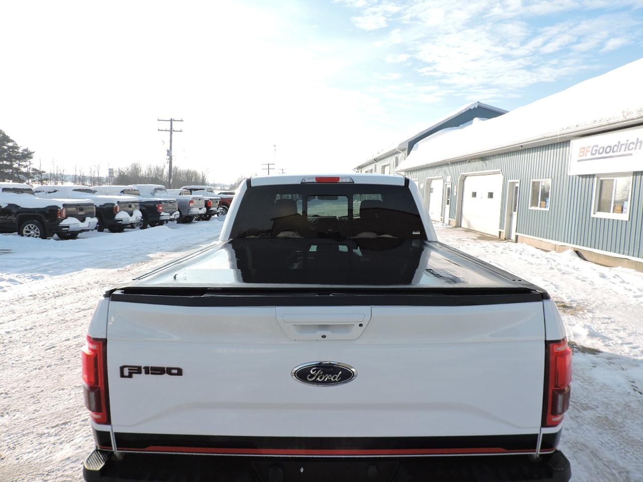 2016 Ford F-150 Lariat 3.5L EcoBoost V6 4X4 Leather Sunroof Loaded Photo
