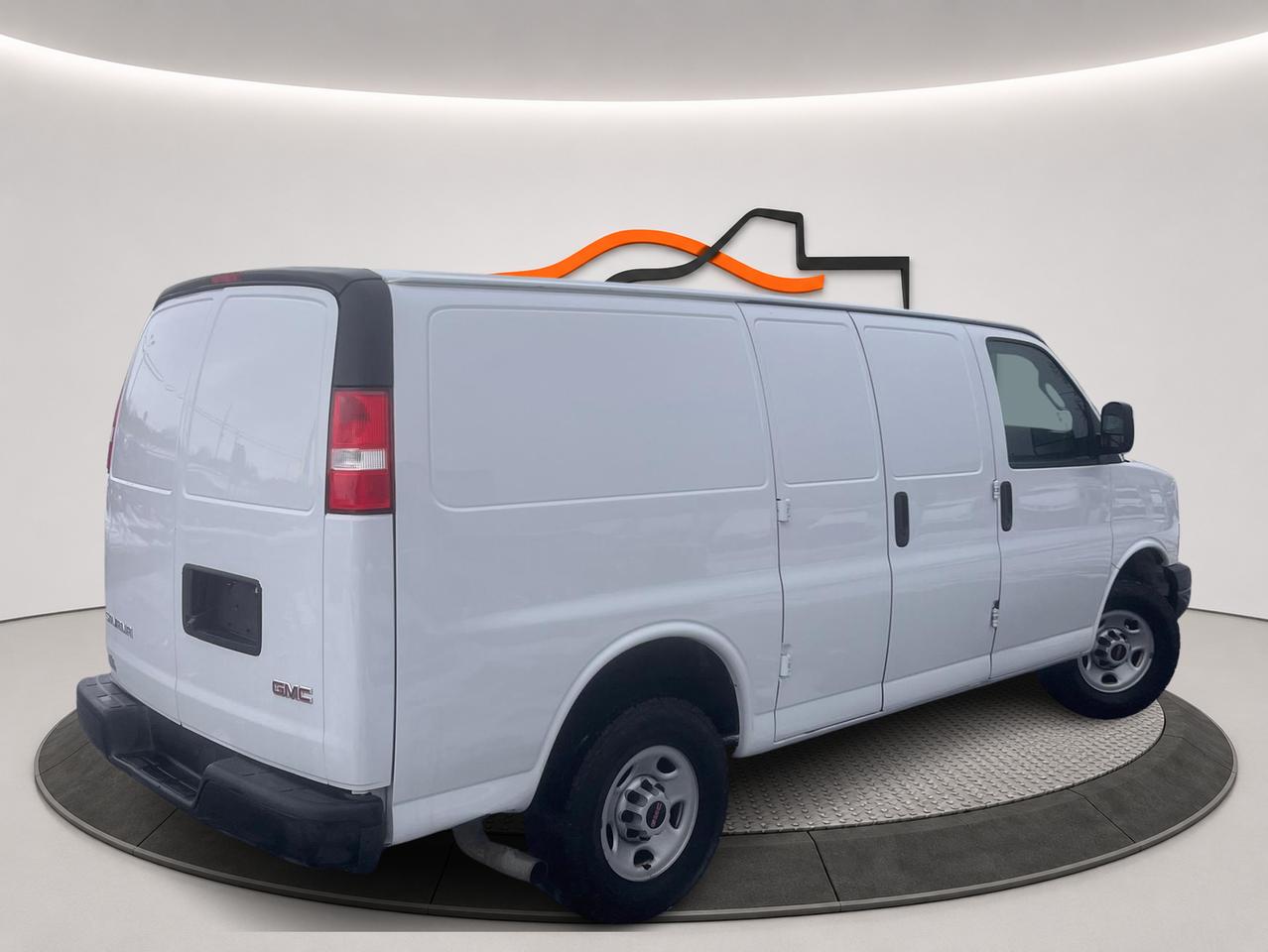 2019 GMC Savana Cargo Van