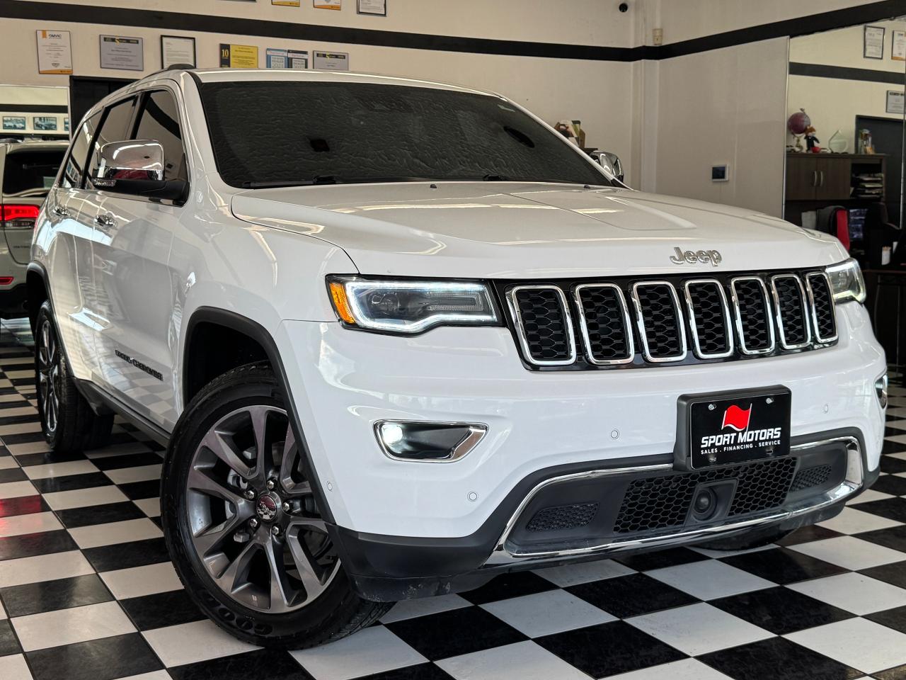 2018 Jeep Grand Cherokee LIMITED 4x4+DVDs+Roof+AdaptiveCruise+ACCIDENT FREE - Photo #21