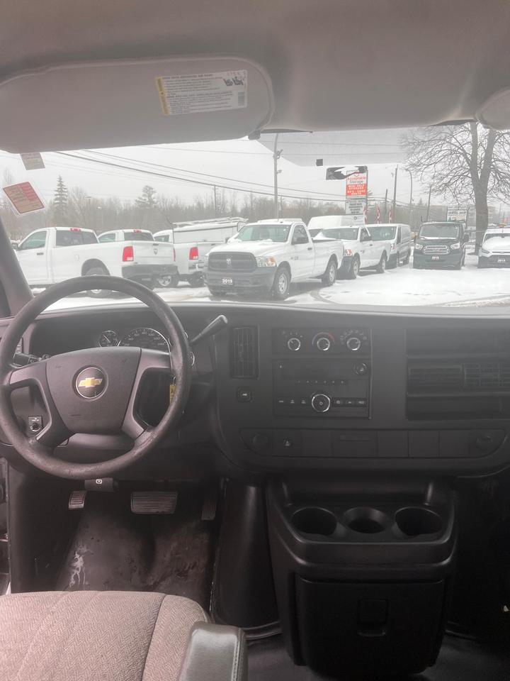 1743449052