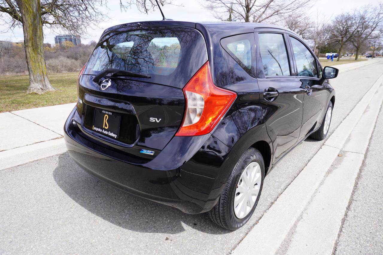 2015 Nissan Versa Note SV / AUTO / LOW KM'S / DEALER SERVICED / LOCAL CAR Photo3