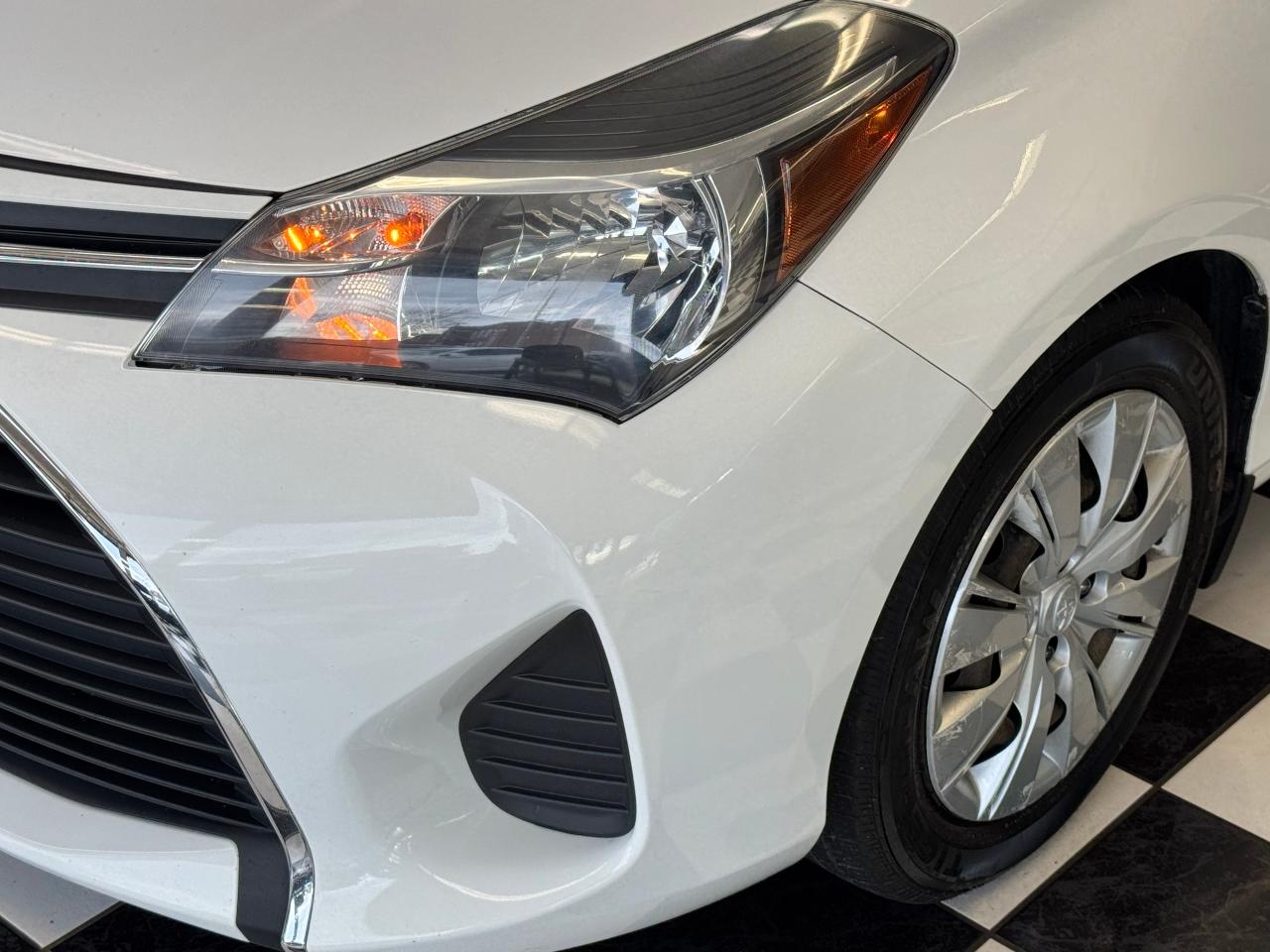 2017 Toyota Yaris LE+Lane Departure+Collision Alert+Camera+Tinited - Photo #33