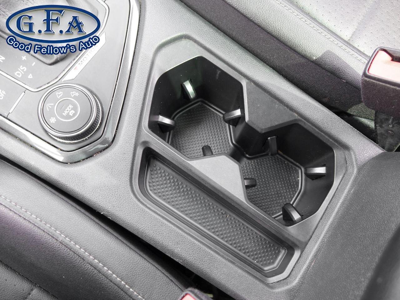 2018 Volkswagen Tiguan COMFORTLINE MODEL, 4MOTION, LEATHER SEATS, SUNROOF Photo