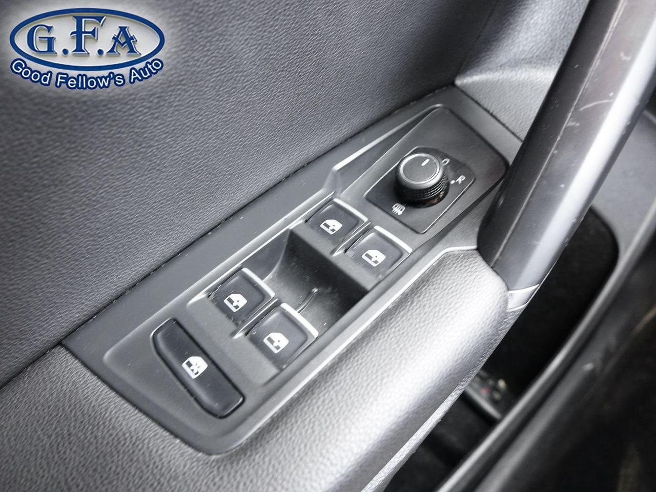 2018 Volkswagen Tiguan COMFORTLINE MODEL, 4MOTION, LEATHER SEATS, SUNROOF Photo