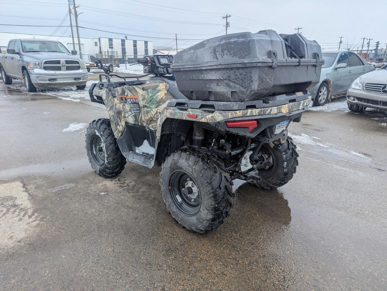 2023 Polaris Sportsman 570 Hunting Edition $89 B/W - Photo #5