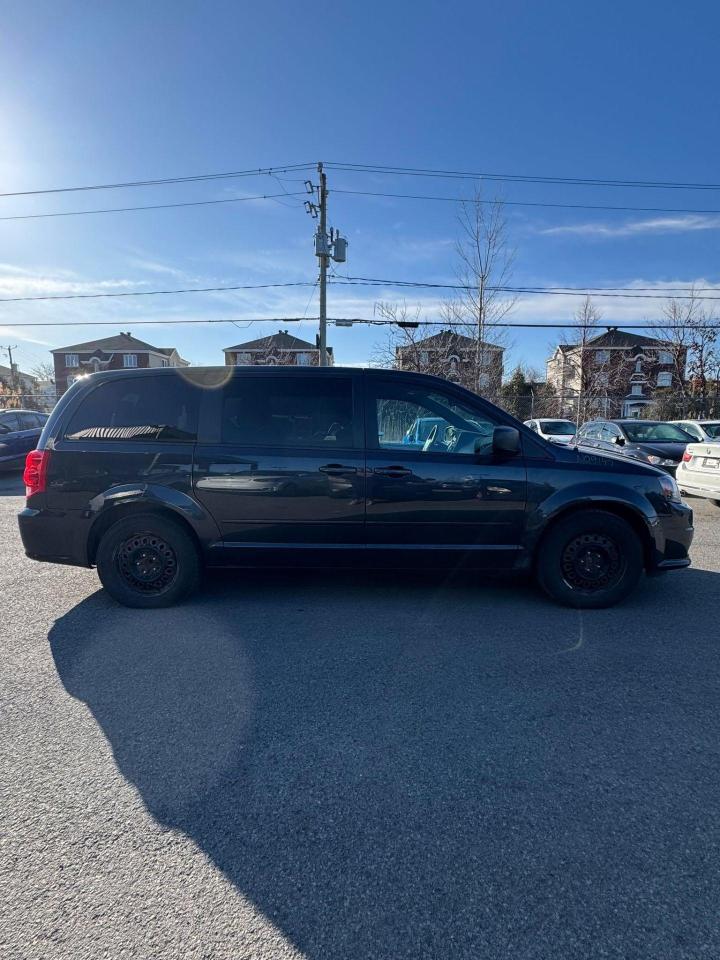 2014 Dodge Grand Caravan  - Photo #3