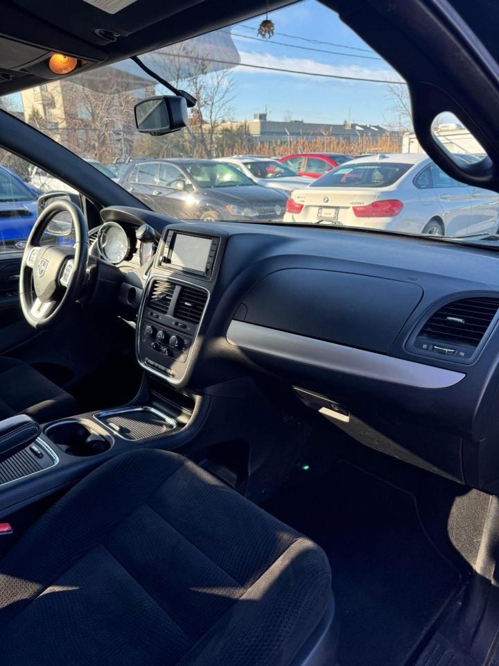 2014 Dodge Grand Caravan  - Photo #7
