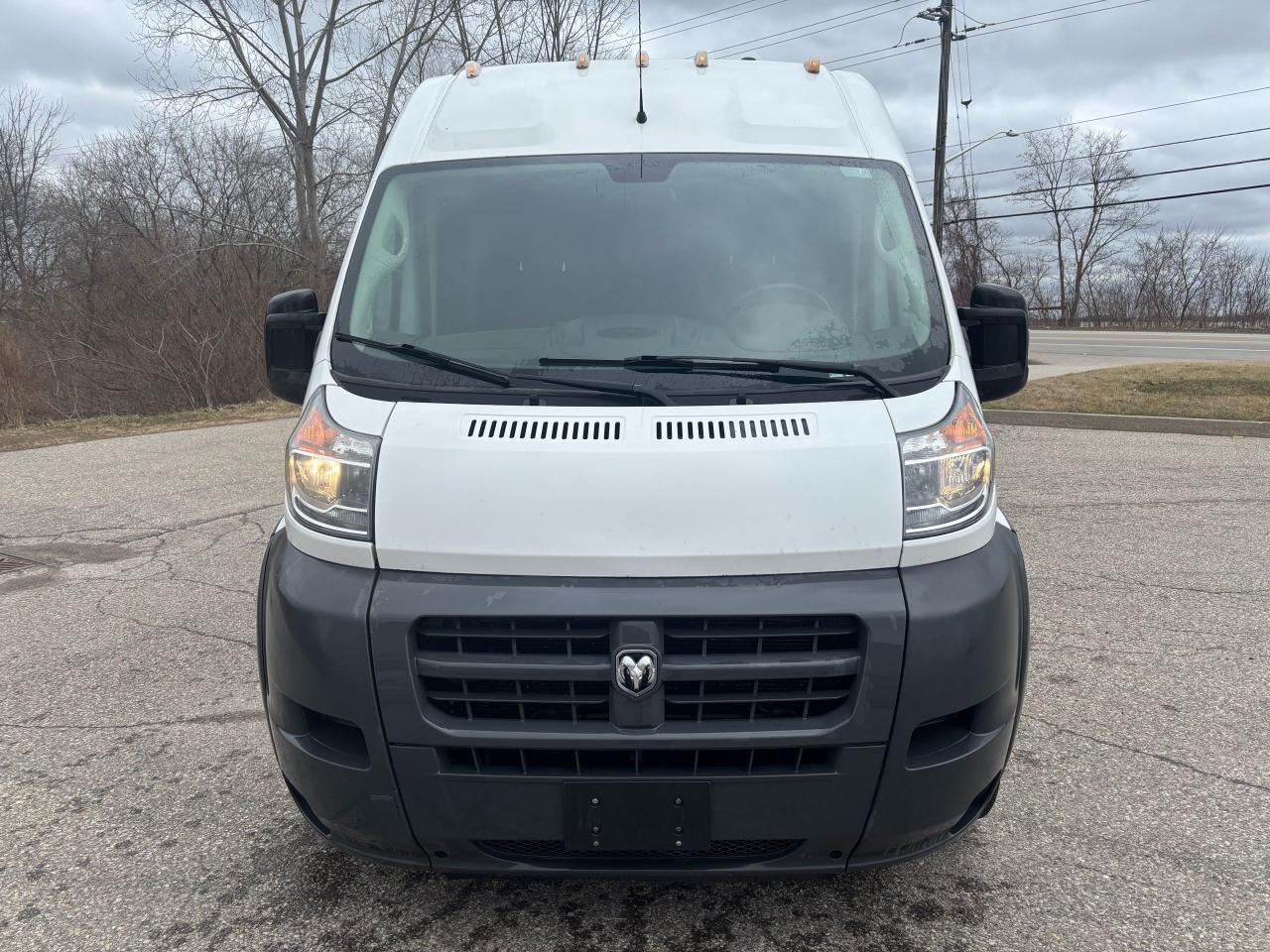 2017 RAM ProMaster 3500 SLT - Photo #3