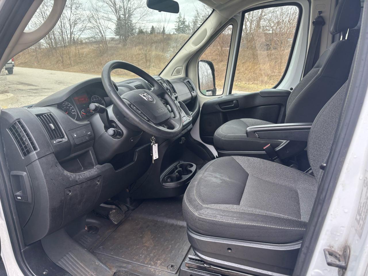 2017 RAM ProMaster 3500 SLT - Photo #9