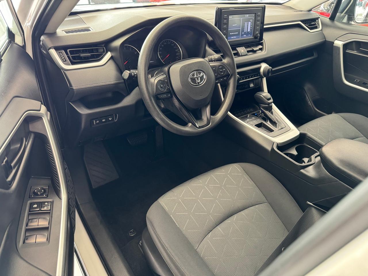 2020 Toyota RAV4 LE+Adaptive Cruise+Camera+CLEAN CARFAX Photo