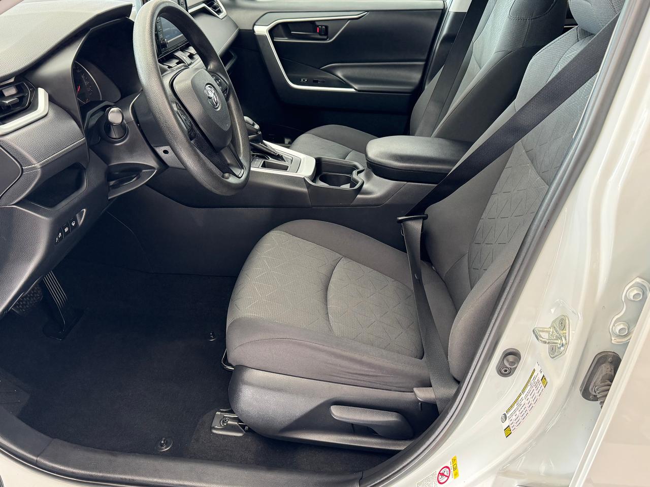 2020 Toyota RAV4 LE+Adaptive Cruise+Camera+CLEAN CARFAX Photo