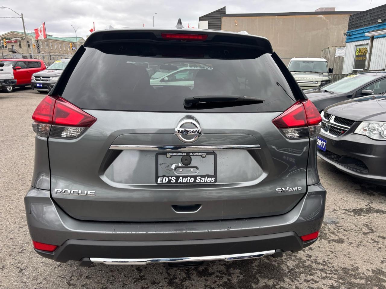 2017 Nissan Rogue SV, All Wheel Drive, Panoramic Sunroof, Alloys