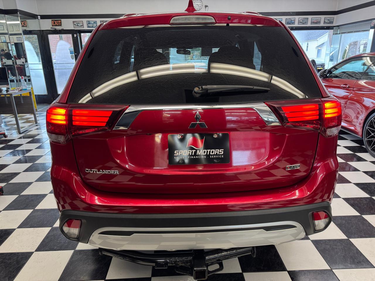 2020 Mitsubishi Outlander ES AWD+7 Passenger+ApplePlay+Camera+ACCIDENT FREE - Photo #5
