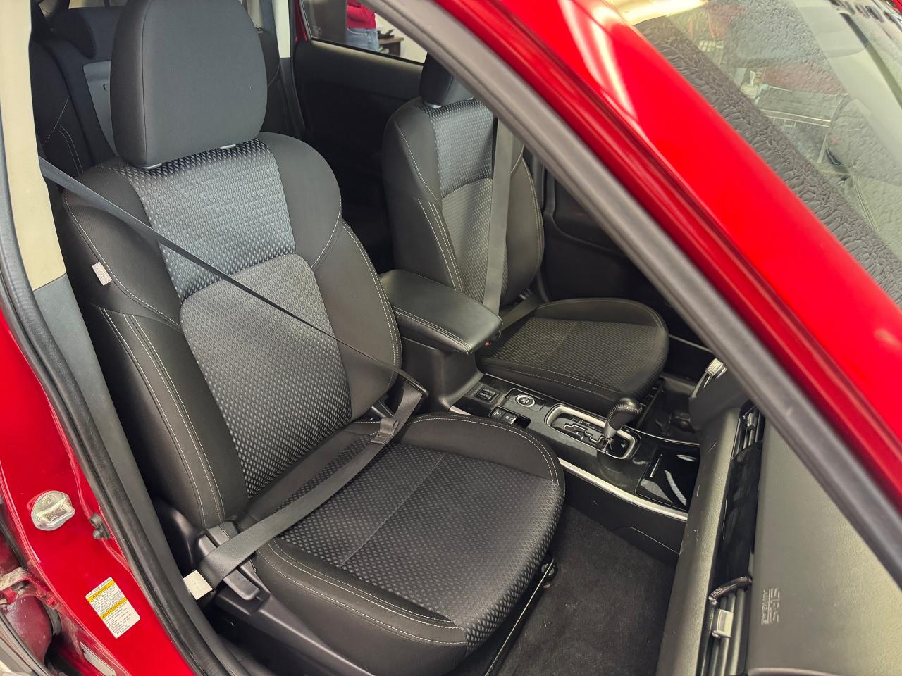 2020 Mitsubishi Outlander ES AWD+7 Passenger+ApplePlay+Camera+ACCIDENT FREE - Photo #21