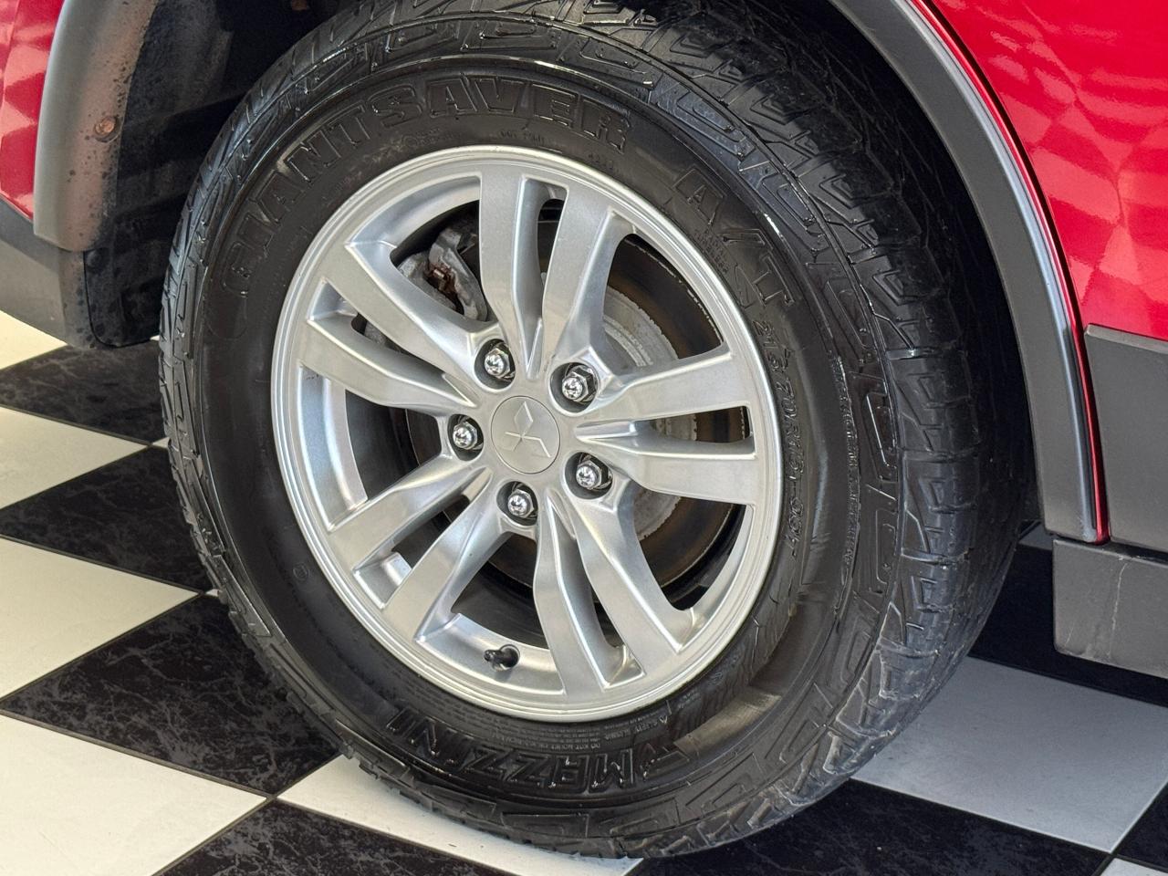 2020 Mitsubishi Outlander ES AWD+7 Passenger+ApplePlay+Camera+ACCIDENT FREE - Photo #51