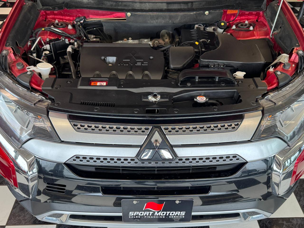 2020 Mitsubishi Outlander ES AWD+7 Passenger+ApplePlay+Camera+ACCIDENT FREE - Photo #9