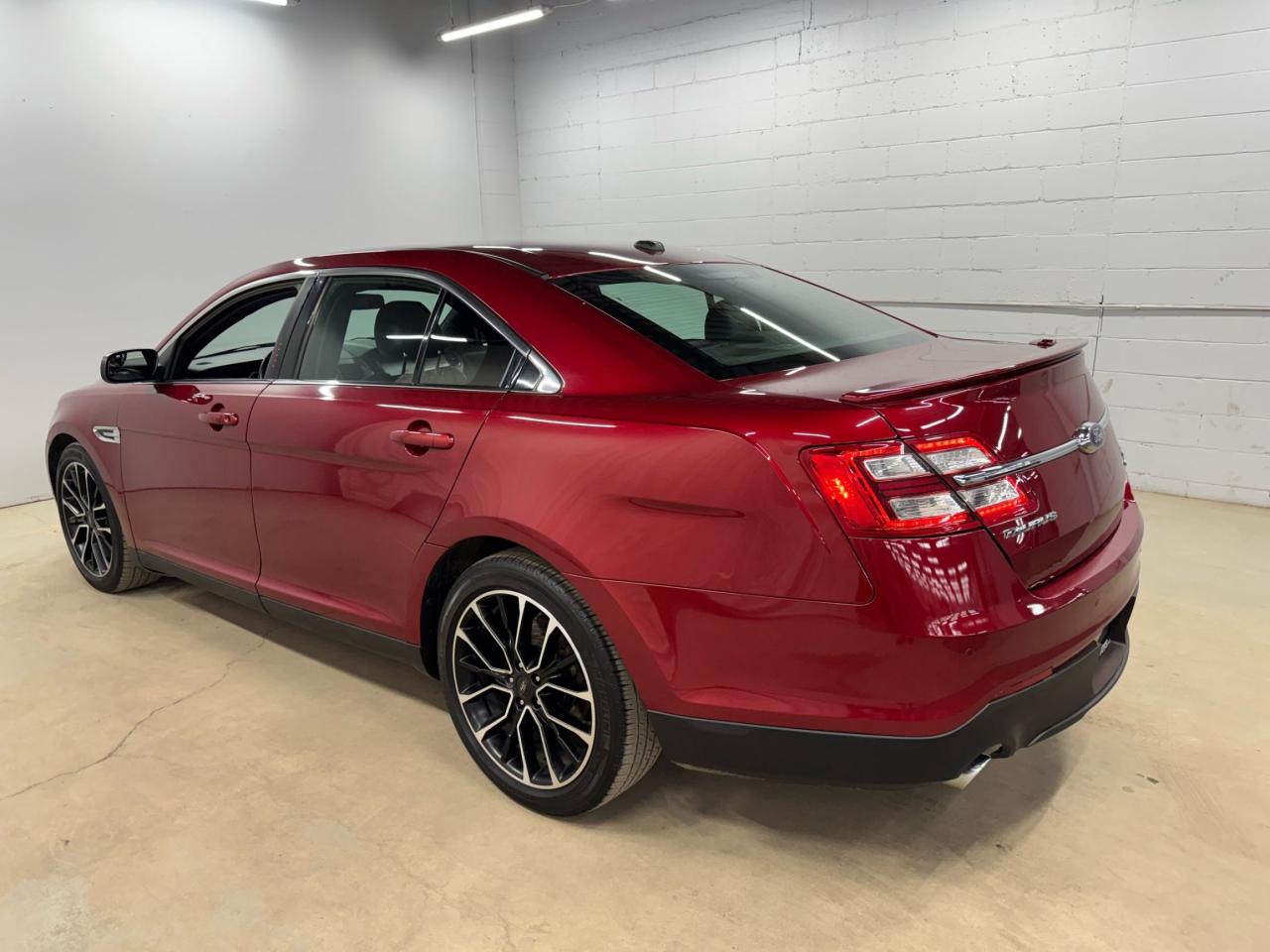 2017 Ford Taurus SEL