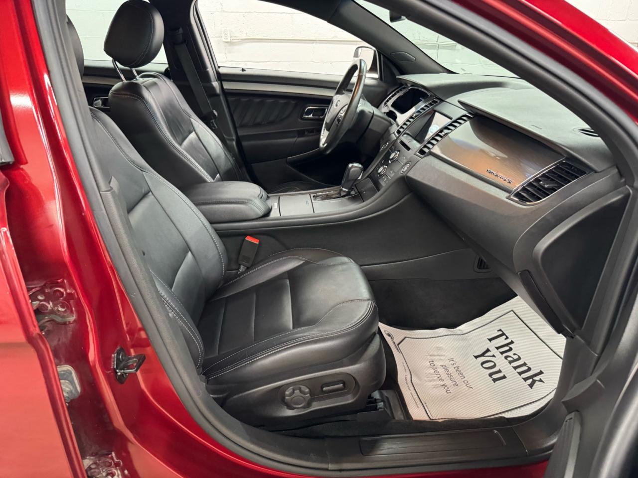 2017 Ford Taurus SEL