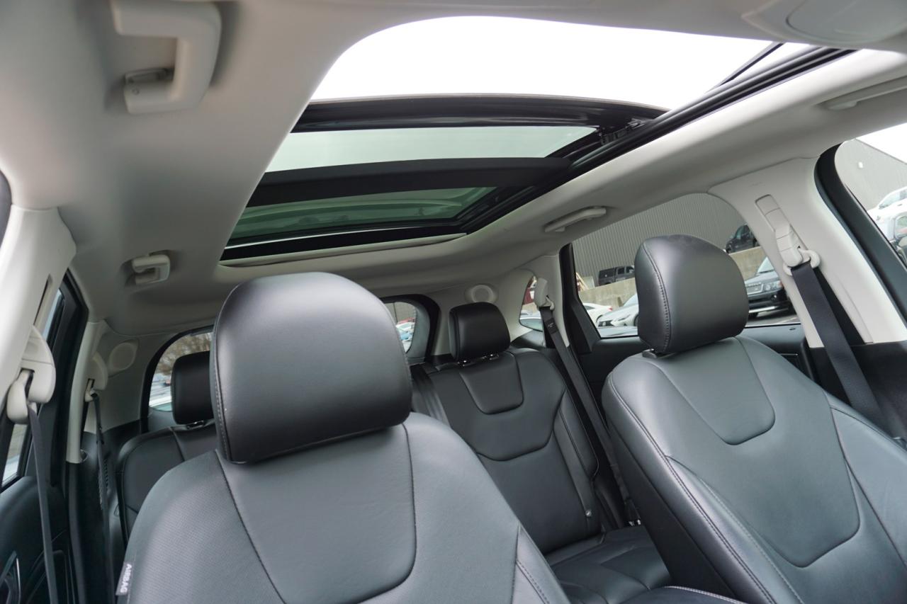2017 Ford Edge TITANIUM AWD CERTIFIED *23 SERVICE RECORDS* CAMERA NAV BLUETOOTH LEATHER HEATED SEATS PANO ROOF CRUISE ALLOYS - Photo #21