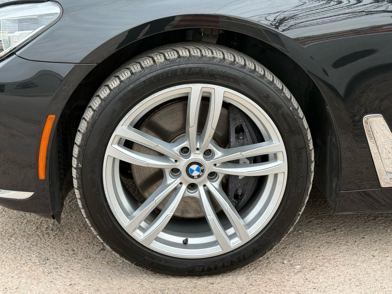 2016 BMW 7 Series 750Li xDrive LWB| - Photo #22