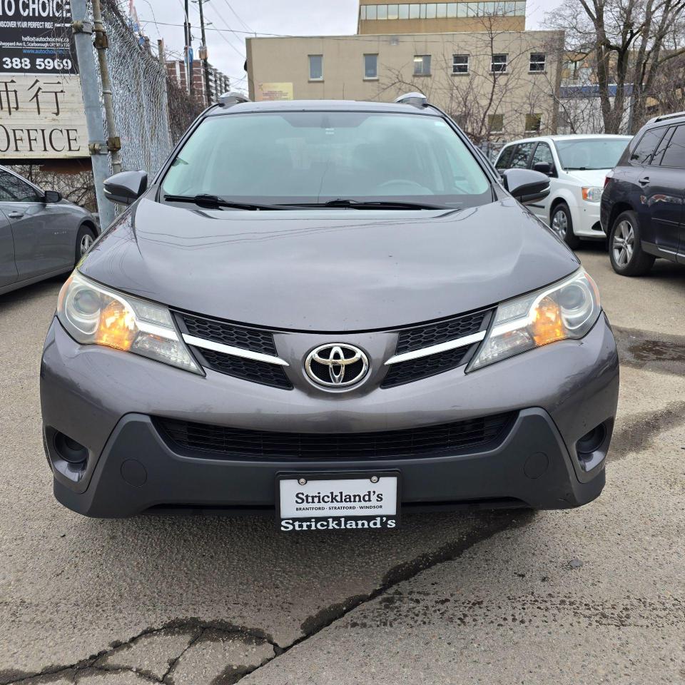2014 Toyota RAV4 FWD 4dr LE - Photo #2