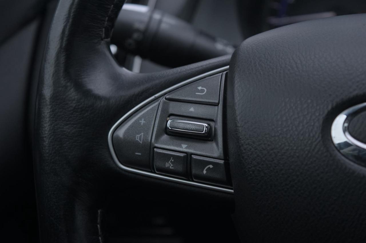 2015 Infiniti Q50 Base AWD - Photo #11