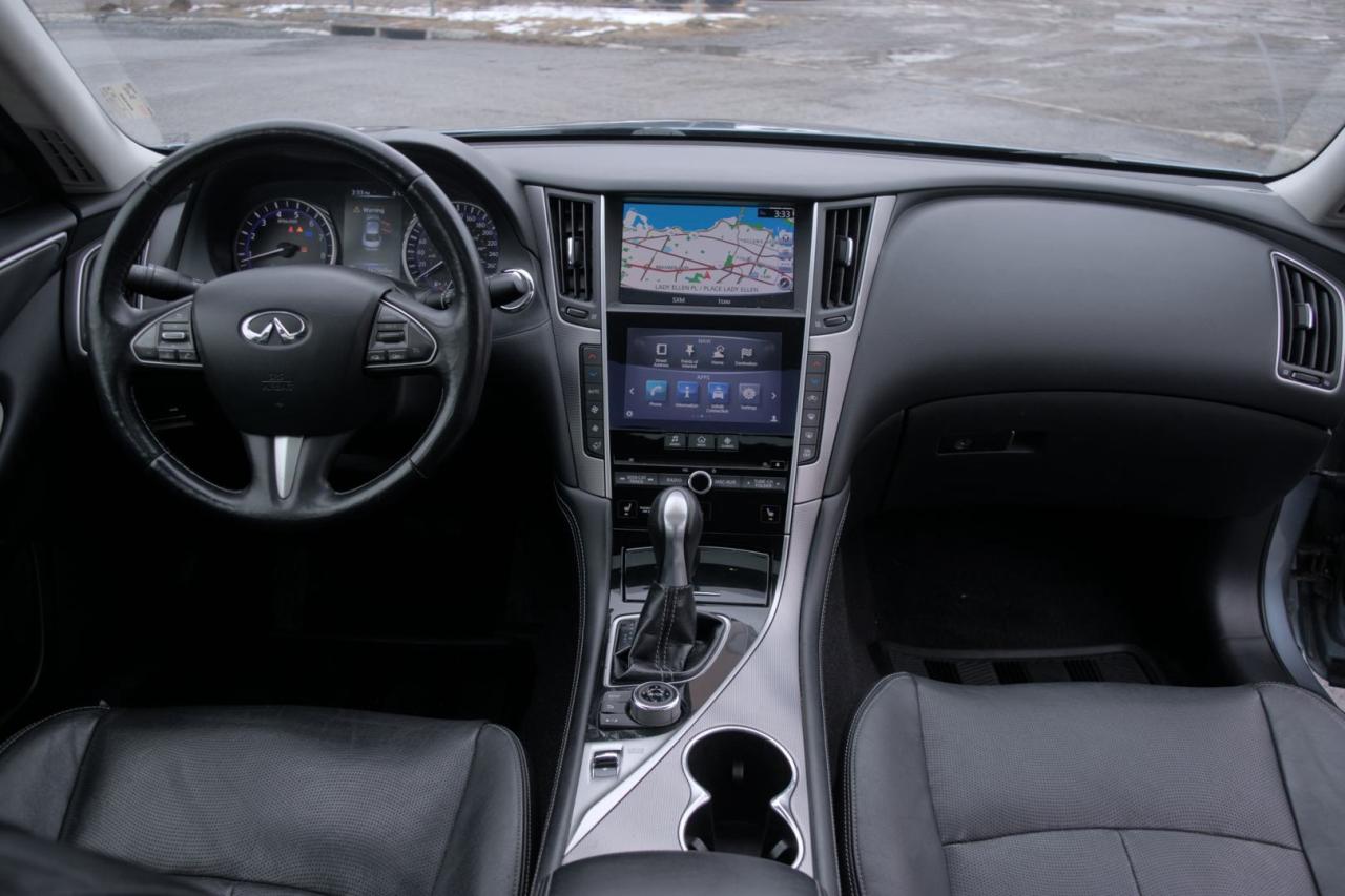 2015 Infiniti Q50 Base AWD - Photo #17