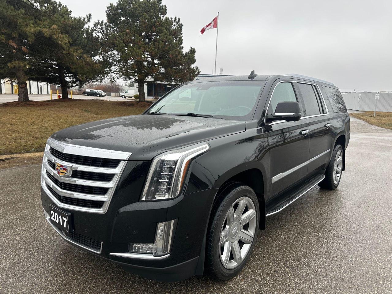 2017 Cadillac Escalade ESV EXTENDED - CLEAN CARFAX - 98KM - Photo #1
