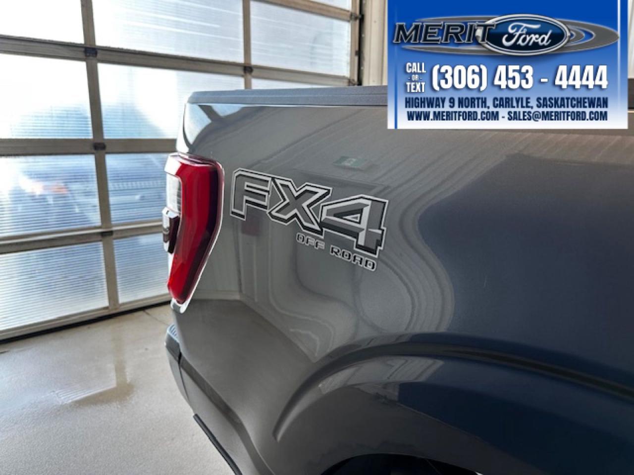 2022 Ford F-150 LARIAT - 502a, BLACK Pack ++ Photo5