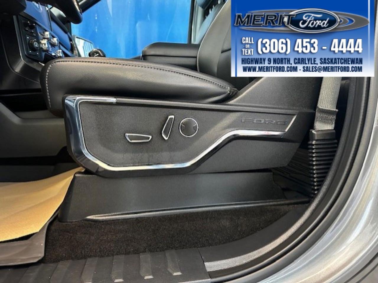 2022 Ford F-150 LARIAT - 502a, BLACK Pack ++ Photo5