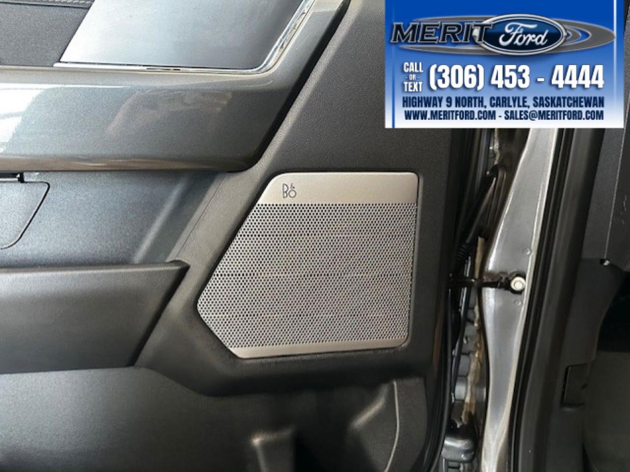 2022 Ford F-150 LARIAT - 502a, BLACK Pack ++ Photo5