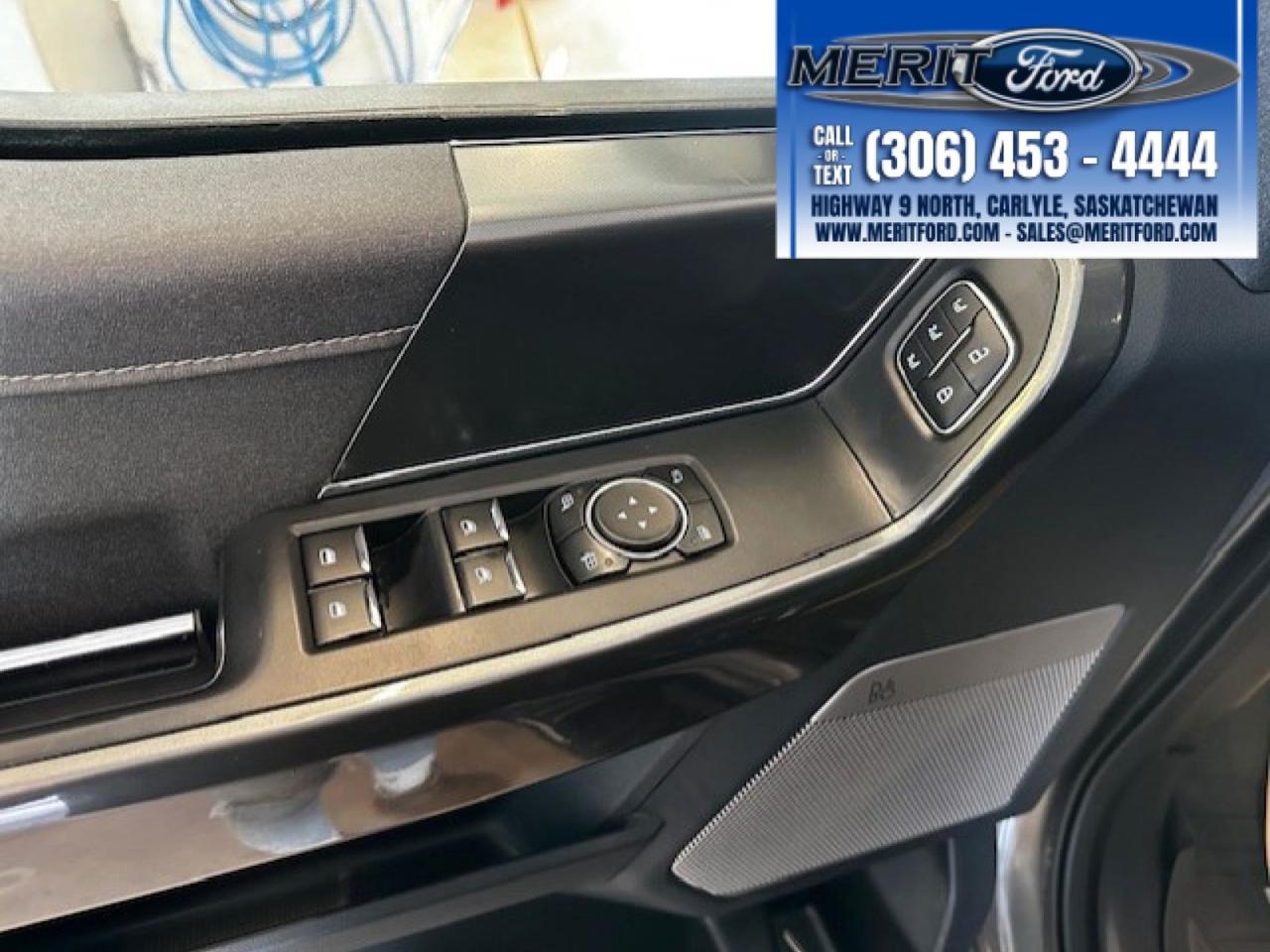 2022 Ford F-150 LARIAT - 502a, BLACK Pack ++ Photo5