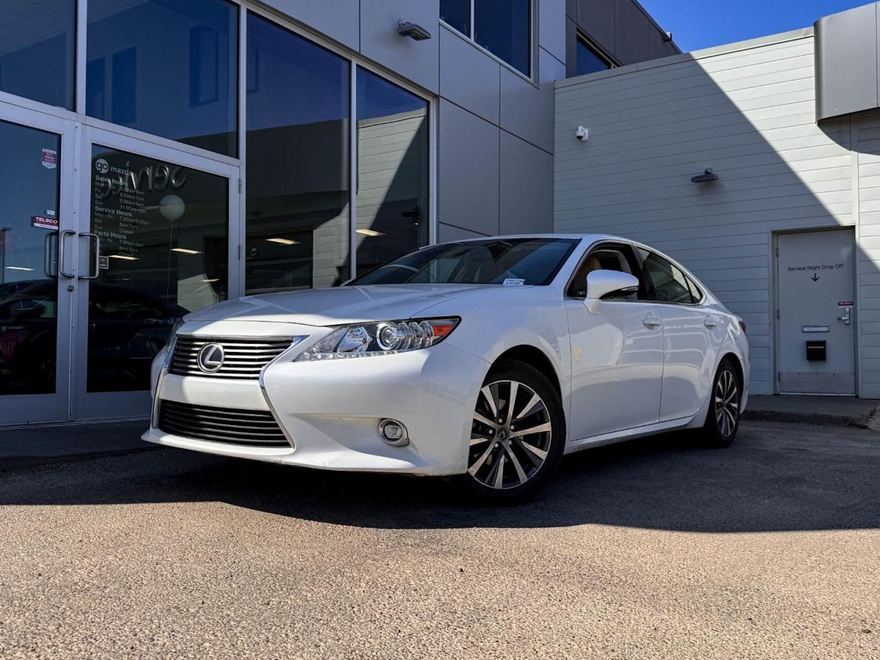 Used 2014 Lexus ES 350  for sale in Edmonton, AB