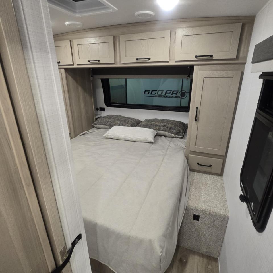 2025 Rockwood RLT2520BH-W LITE WEIGHT Photo5