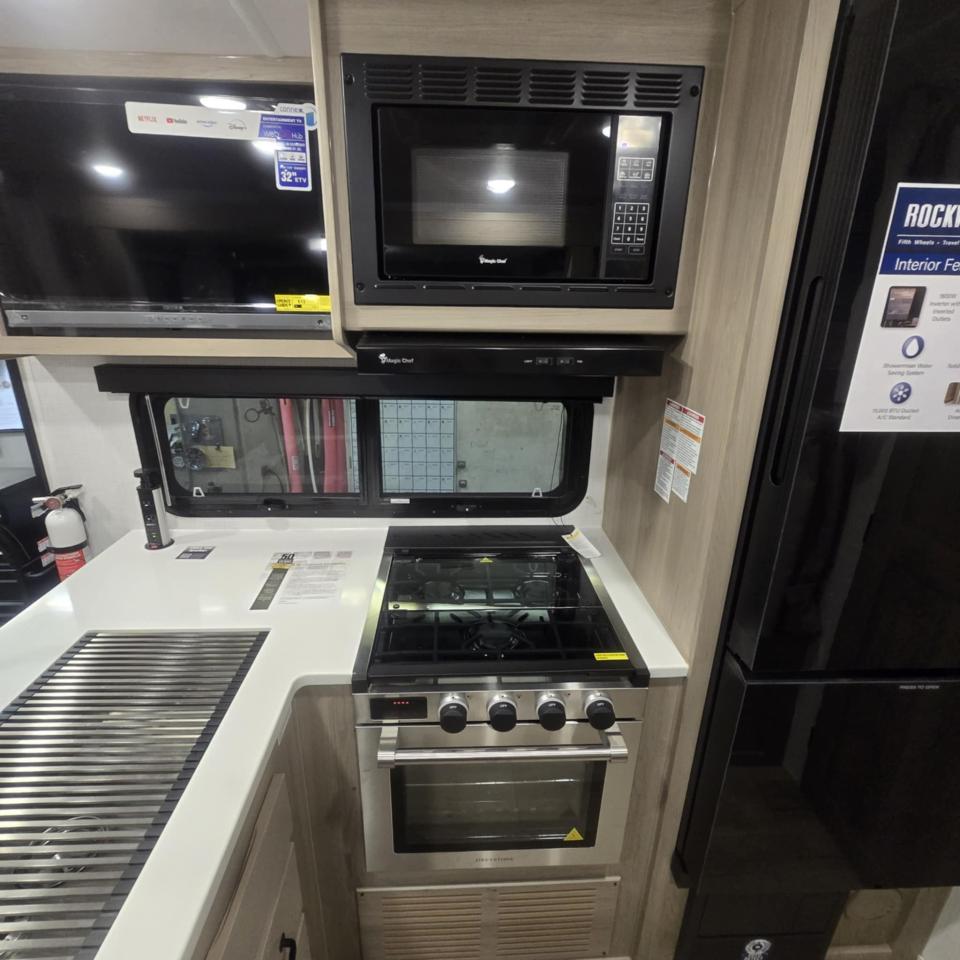 2025 Rockwood RLT2520BH-W LITE WEIGHT Photo