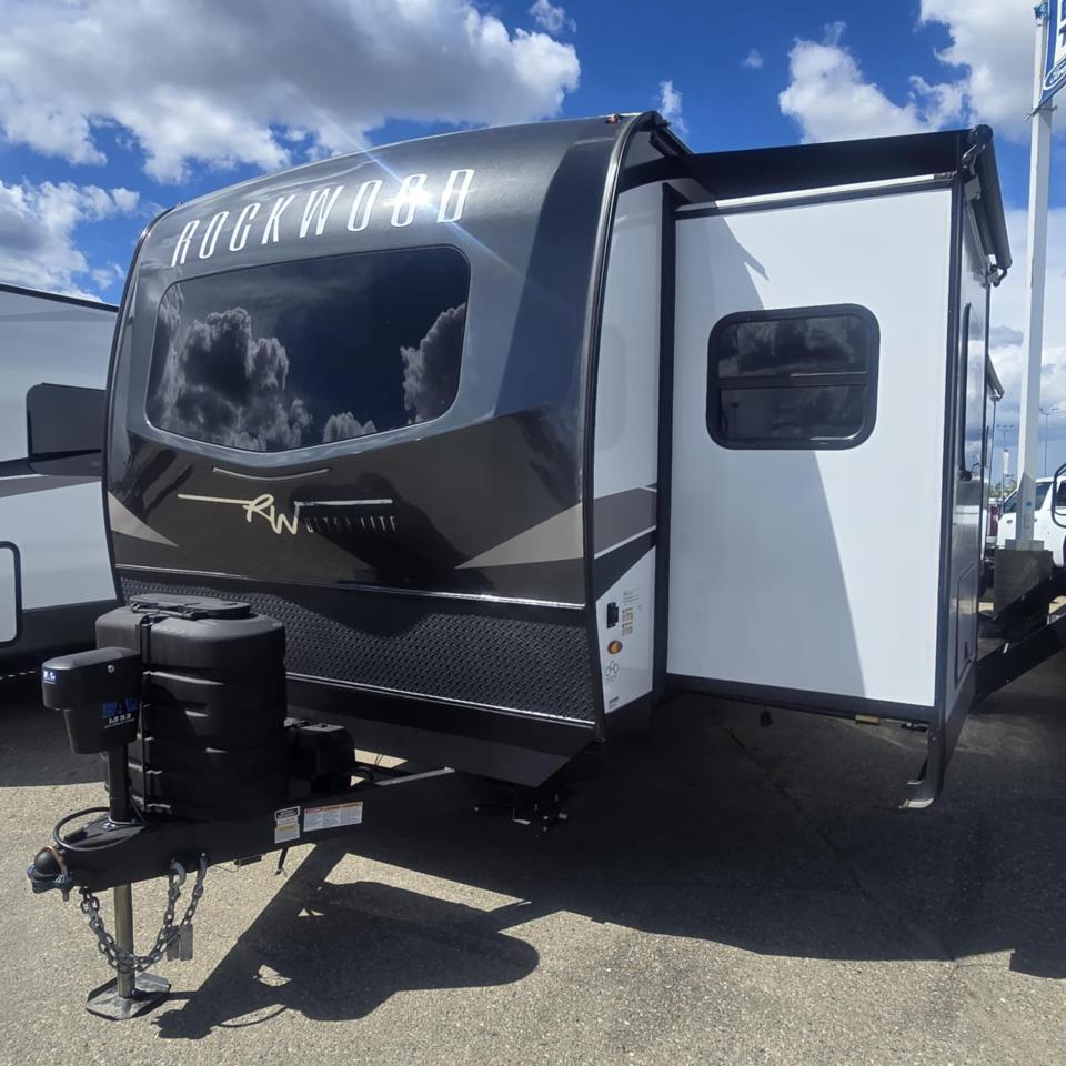 2025 Rockwood RLT2908RL-W LITE WEIGHT Photo1