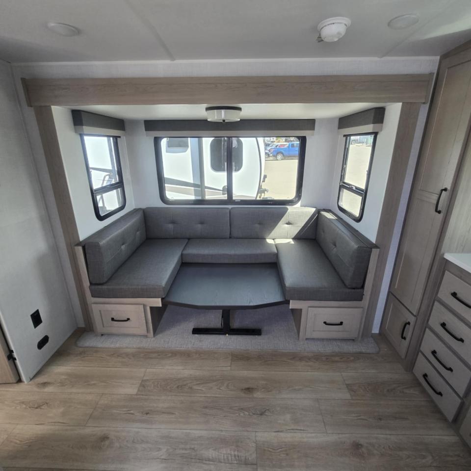 2025 Rockwood RLT2506FK-W LITE WEIGHT Photo2