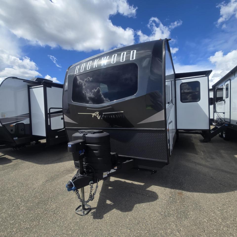 New 2025 Rockwood RLT2706BH-W LITE WEIGHT for sale in Fort St John, BC