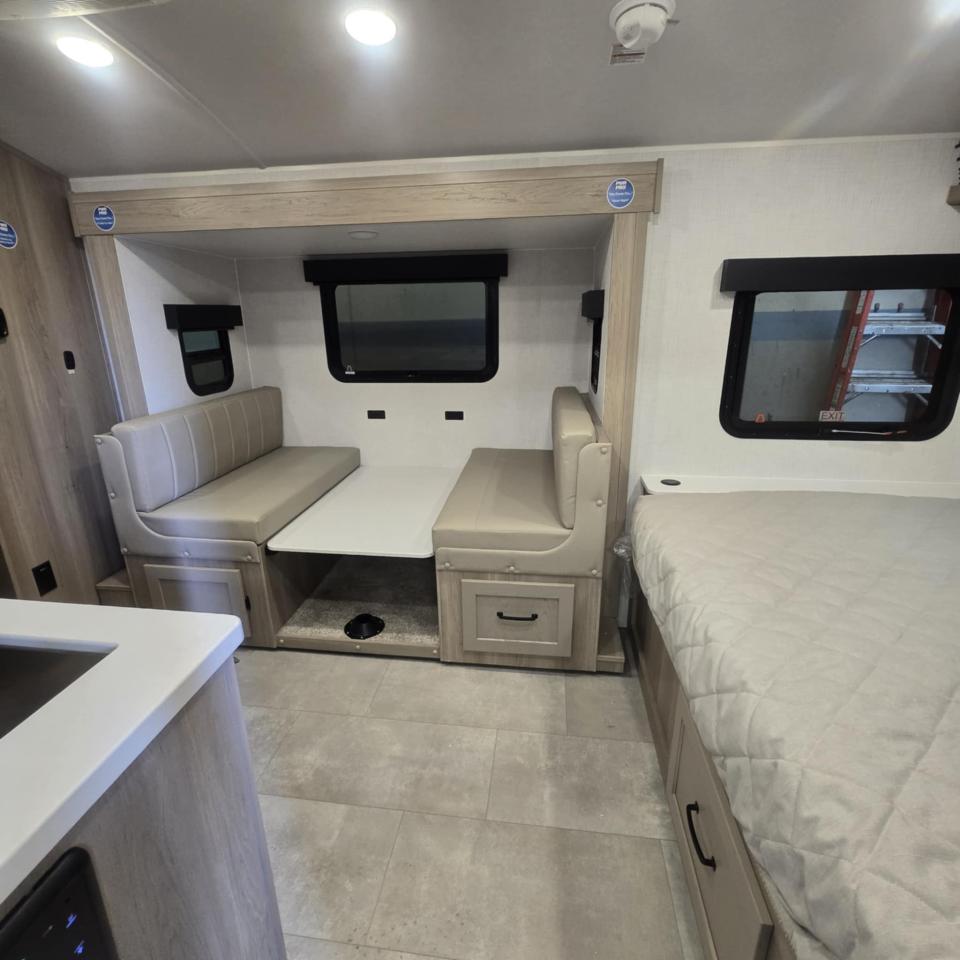 2025 Rockwood RLTG20BHS-W LITE WEIGHT Photo4