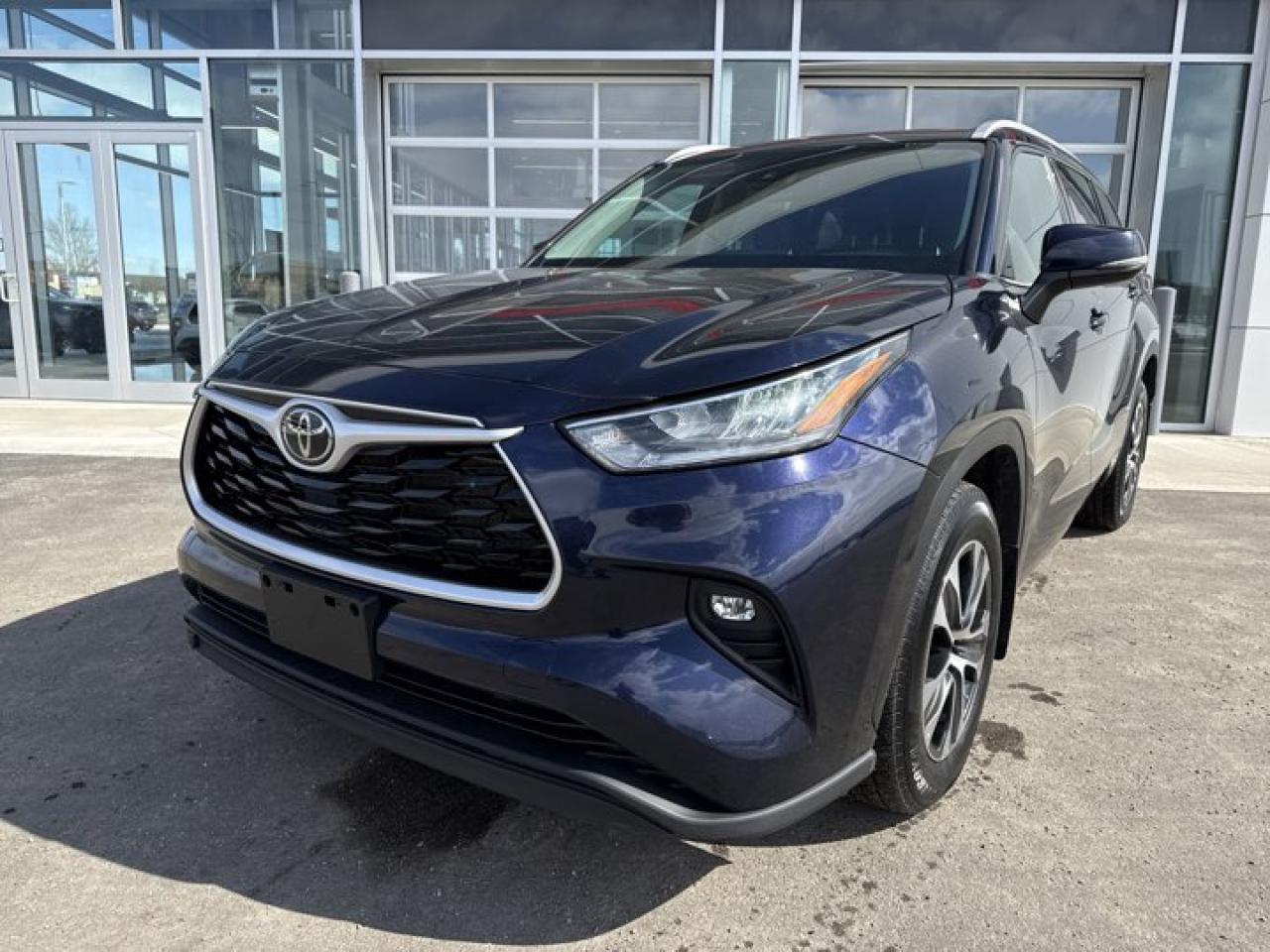 Check out this awesome 2022 Toyota Highlander XLE! This all wheel drive is equipped with a back up camera, Bluetooth, Apple Car Play, Android Auto, navigation, connected services available, power leather heated seats, power lift gate, sunroof, remote starter, alloy rims, and so much more!This Toyota Certified Highlander has passed the stringent 160 point inspection and comes with a fresh oil change so you can drive with confidence!